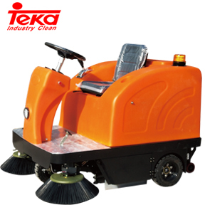 駕駛式掃地機1360D(經(jīng)濟款)